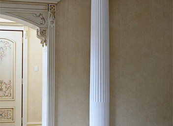 Вариант классической колонны в интерьере