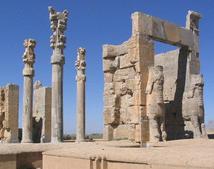 Персеполь, Персидские колонны