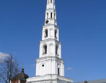 Успенская церковь, колокольная башня